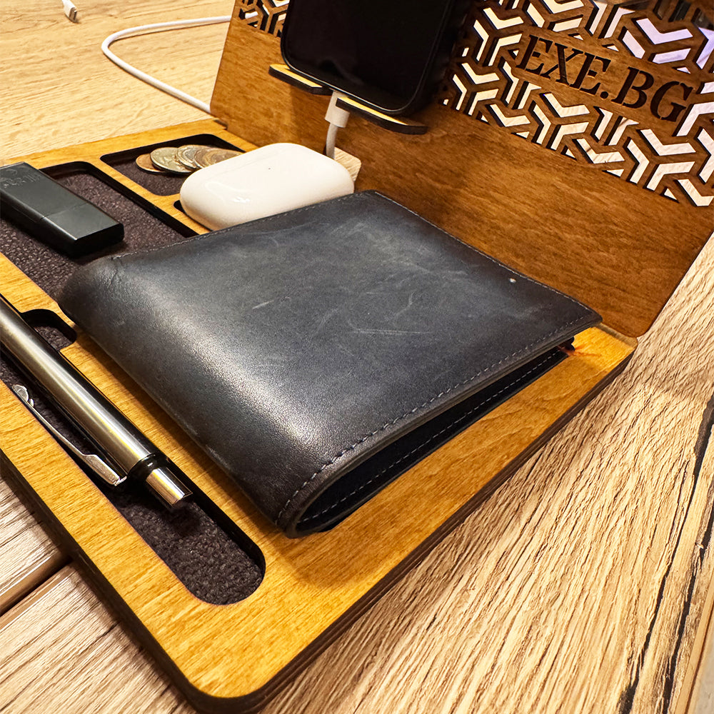 Personalized functional wooden desk organizer - a gift with a personal message