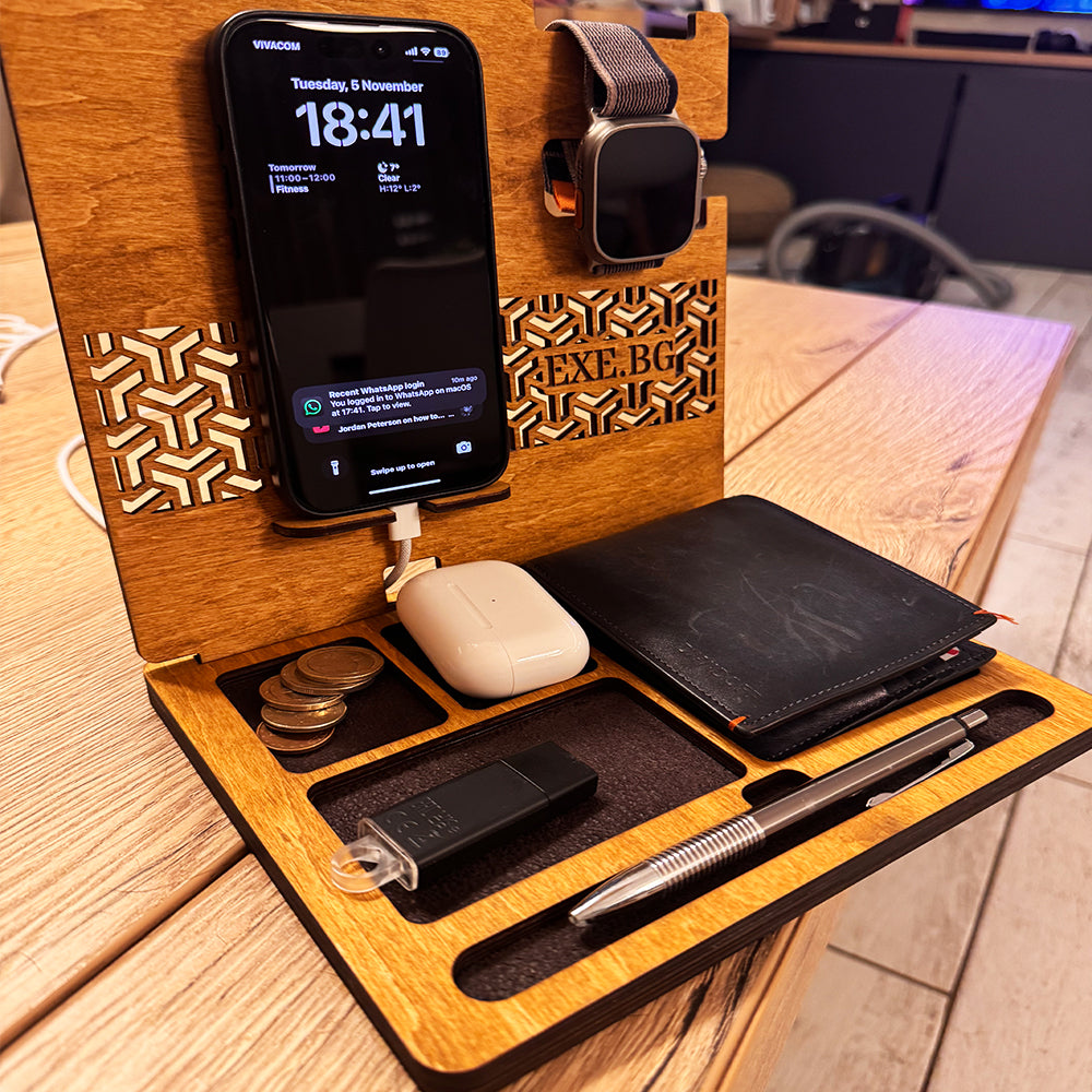 Personalized functional wooden desk organizer - a gift with a personal message