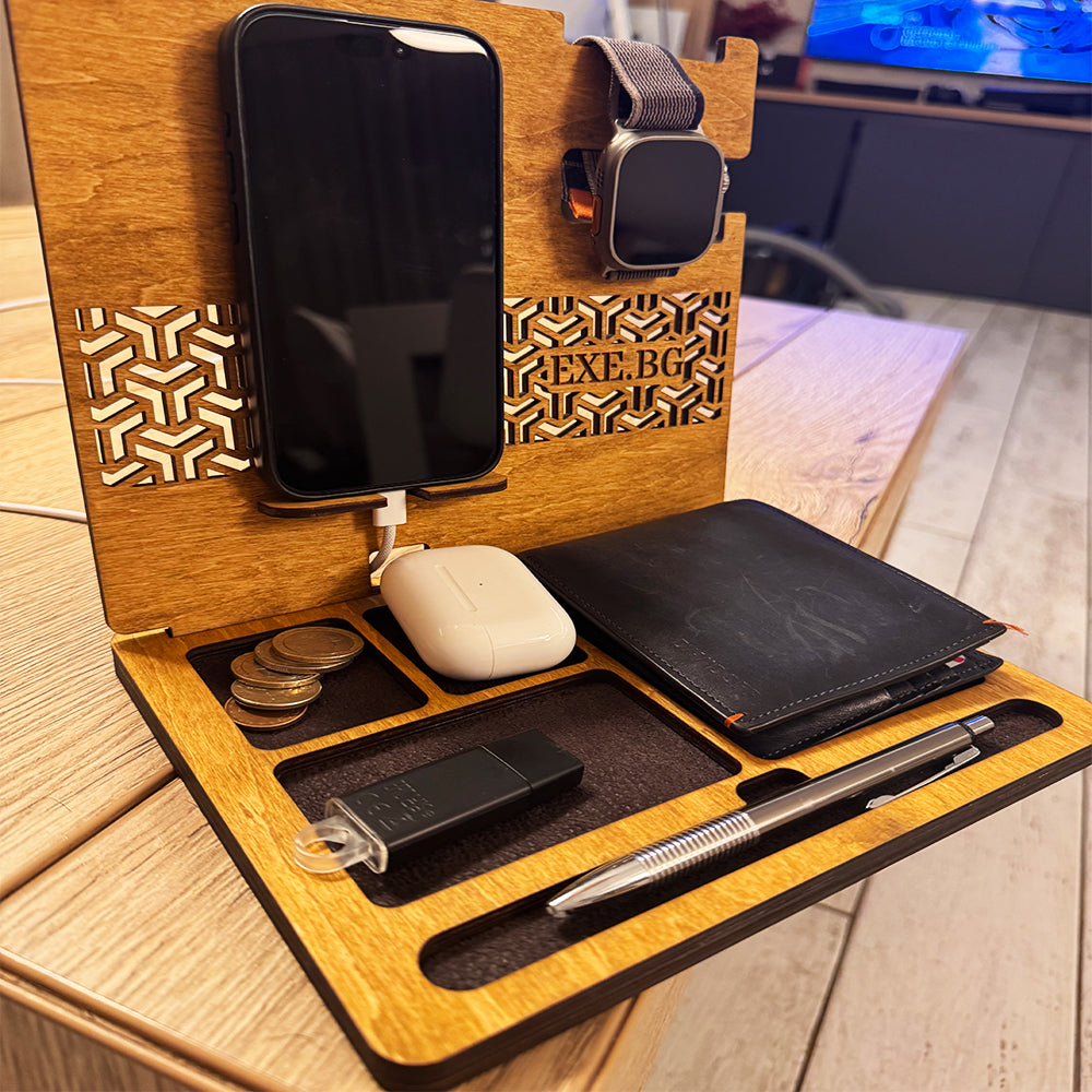 Personalized functional wooden desk organizer - a gift with a personal message