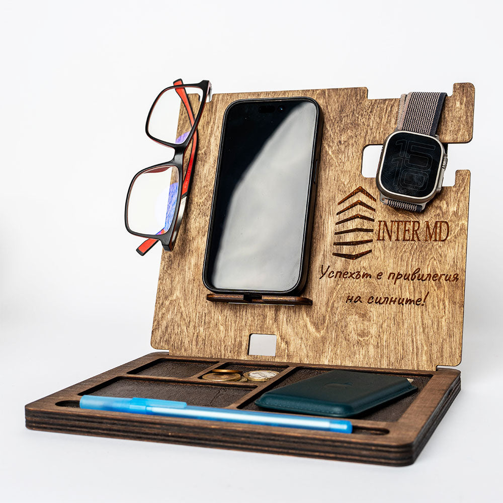 Personalized functional wooden desk organizer - a gift with a personal message
