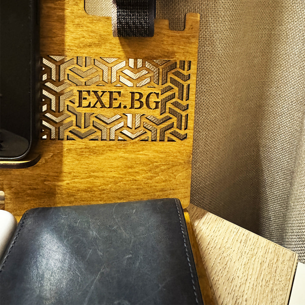 Personalized functional wooden desk organizer - a gift with a personal message