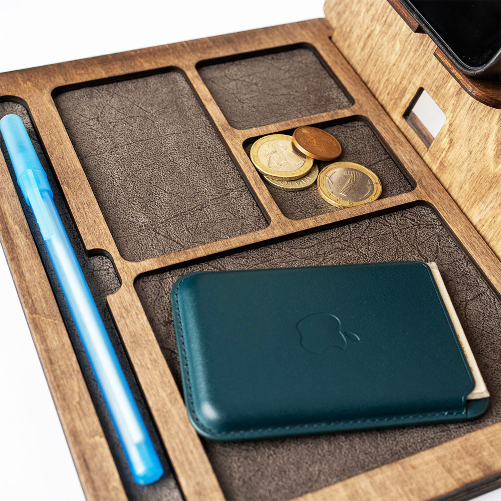 Personalized functional wooden desk organizer - a gift with a personal message