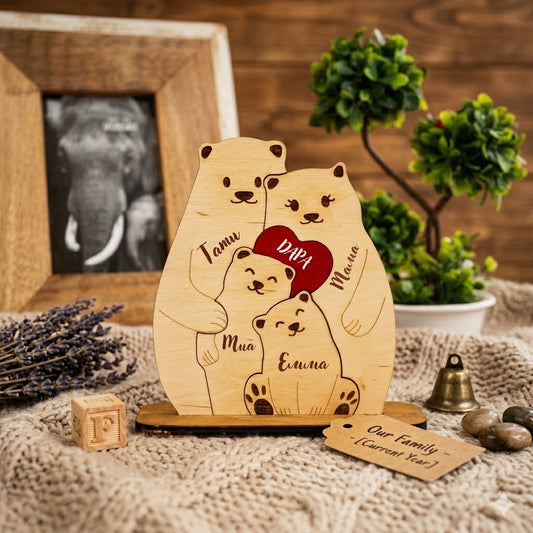 Персонализирана дървена фигура “Семейство Мечета” с гравирани имена