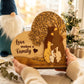 Декорация сърце с гравирани мечета и дърво, ръчна изработка от естествено дърво, изненада за семейство.