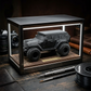 Детайлна 3D фигура на джип в стъклен кейс, ръчна изработка, уникална изненада от exe.bg.