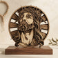детайл релефно дървено пано христос с отворена библия — за семейство