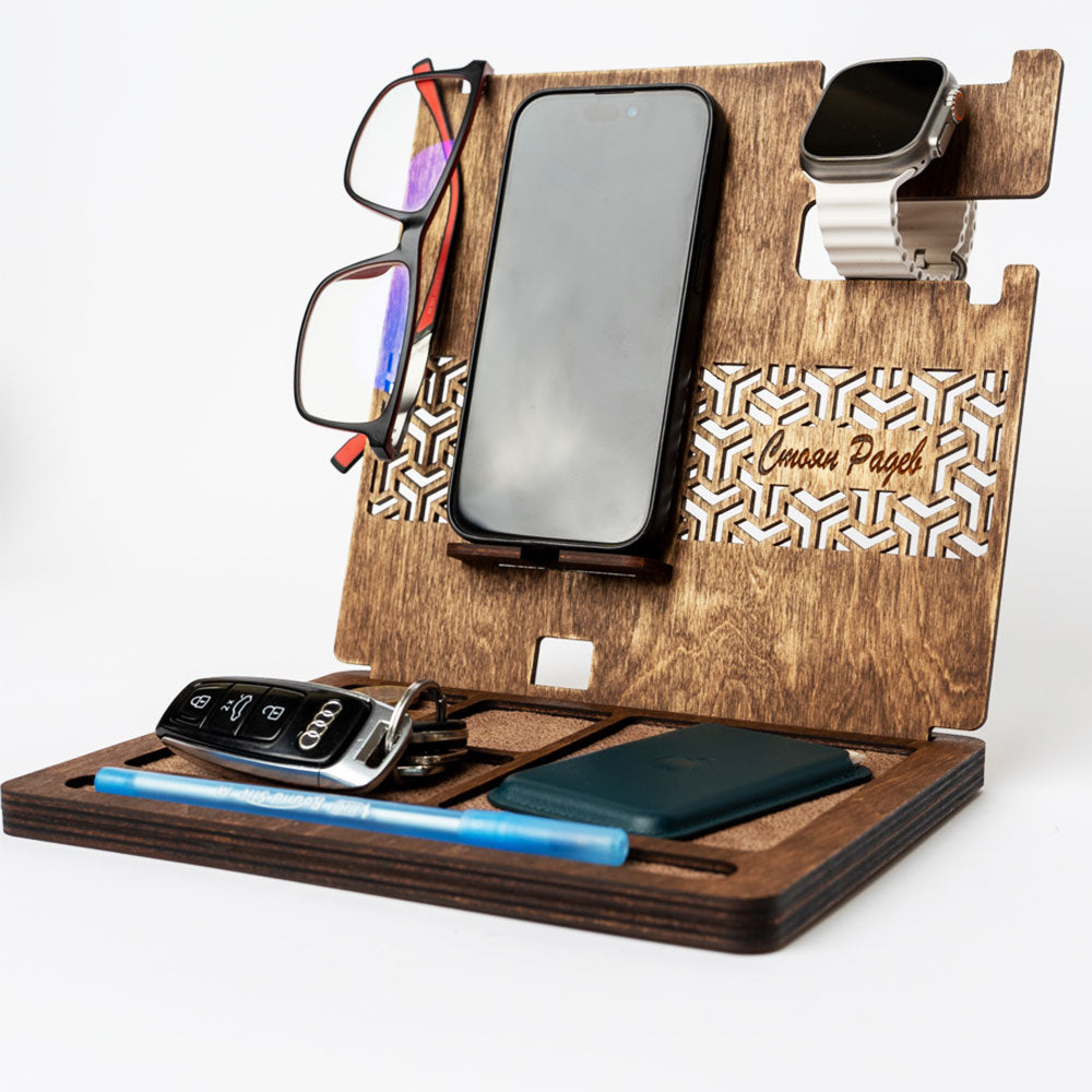 Personalized functional wooden desk organizer - a gift with a personal message